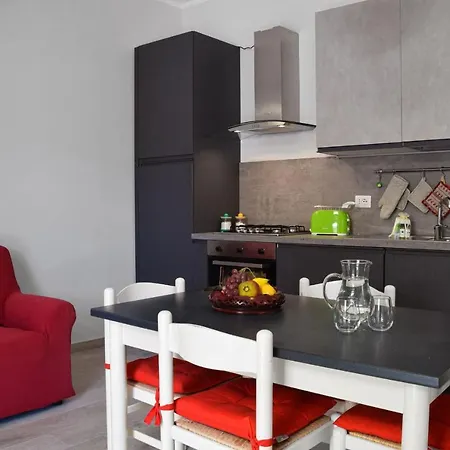 Hidden Terrace With View דונגו