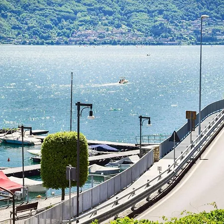 Hidden Terrace With View Апартаменты *